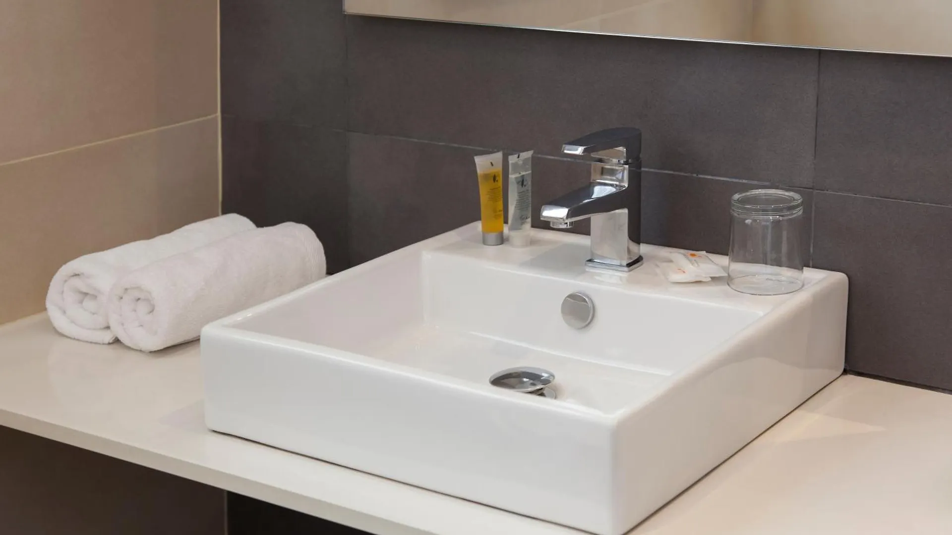 Hostal Goya Barcellona 2*,  Spagna